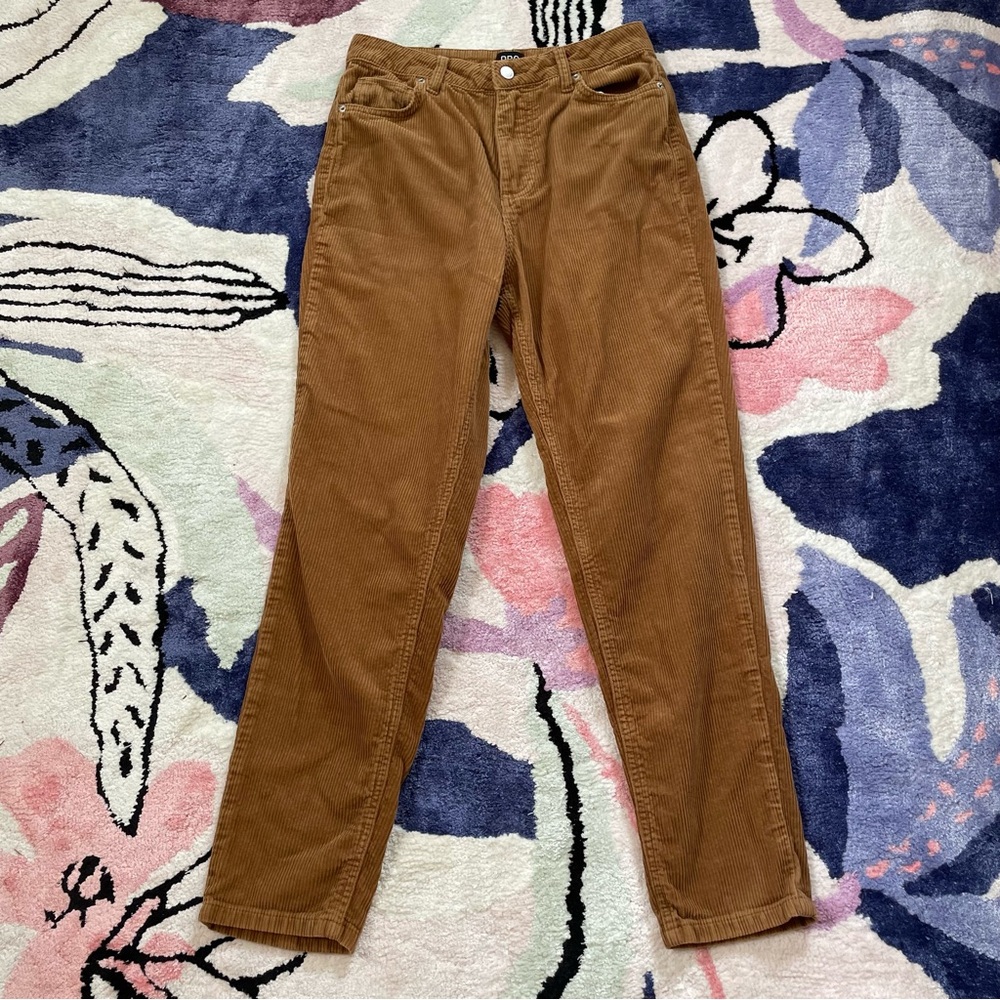 Urban Outfitters BDG mom high rise brown corduroy pants 100% cotton size 28